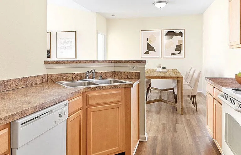 Valley Farms Apartment Homes — Photo 3
