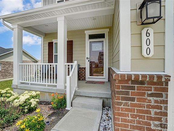2nd image of 600 Nicole Ct