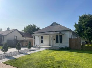 706 E 6th St, Lexington, NE 68850