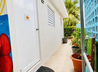 Cii Via 18 APT 2, Carolina, PR 00983