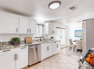 10429 Mountain Rd NE, Albuquerque, NM 87112