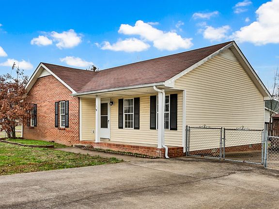 5th image of 181 Stephanie Dr
