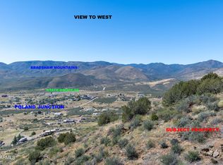 2 S Wolf Pack Trl, Mayer, AZ 86333