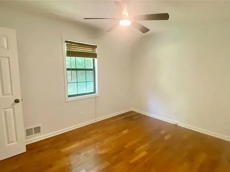 1807 Merry Oak Rd SW — Photo 15