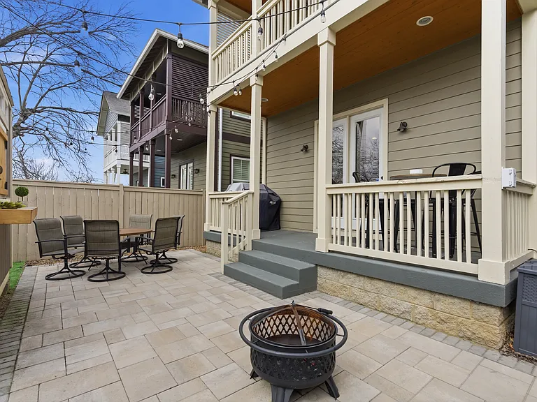 1034 Burchwood Ave — Photo 39