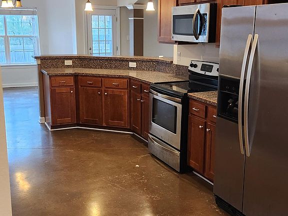 5th image of 1701 Madison Crossing Ln