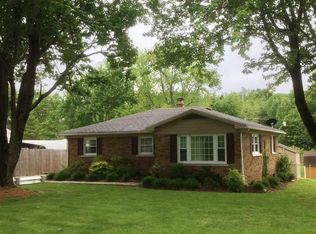 9609 Manor Ln, Mount Vernon, IN 47620