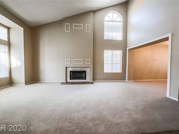 4th image of 2820 Crystal Cove Dr