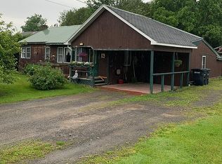 11 Gibbons St, De Kalb Junction, NY 13630