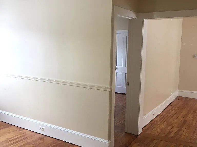 26 Colrain St #1 — Photo 4