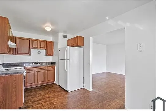 3412 NW 29th St #107 — Photo 11