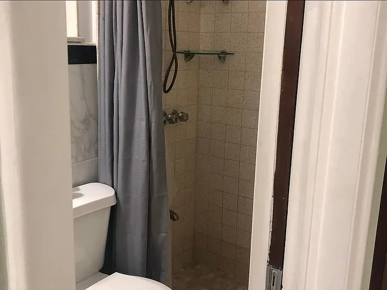 11512 NW 58th Ave — Photo 5