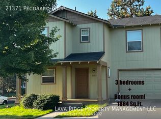 21371 Pecoraro Loop, Bend, OR 97701