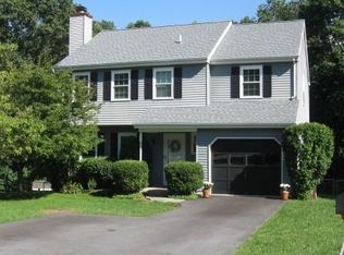 1110 Maine Cir, Downingtown, PA 19335