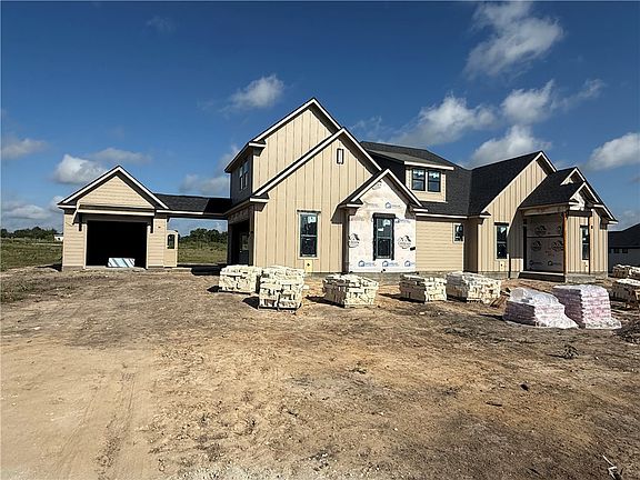3rd image of 6521 Ridgeview Estates Ln