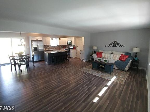 2nd image of 12365 Catalina Dr