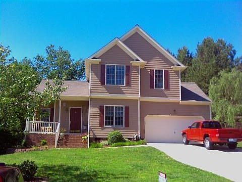 Beautiful well maintained home!