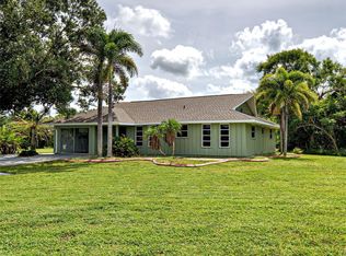 425 Morrison Ave, Englewood, FL 34223