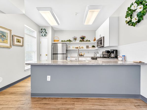 5001 Hickory Park Dr #229