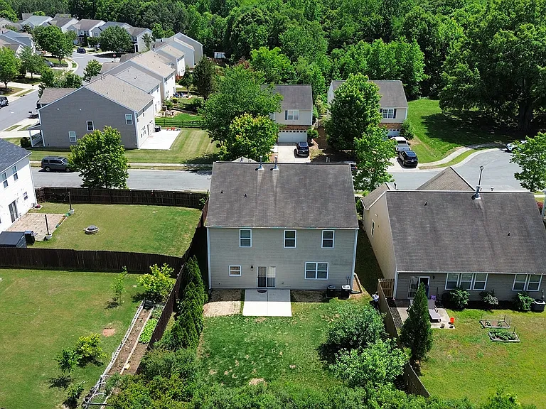 2917 Liddington Rd — Photo 4