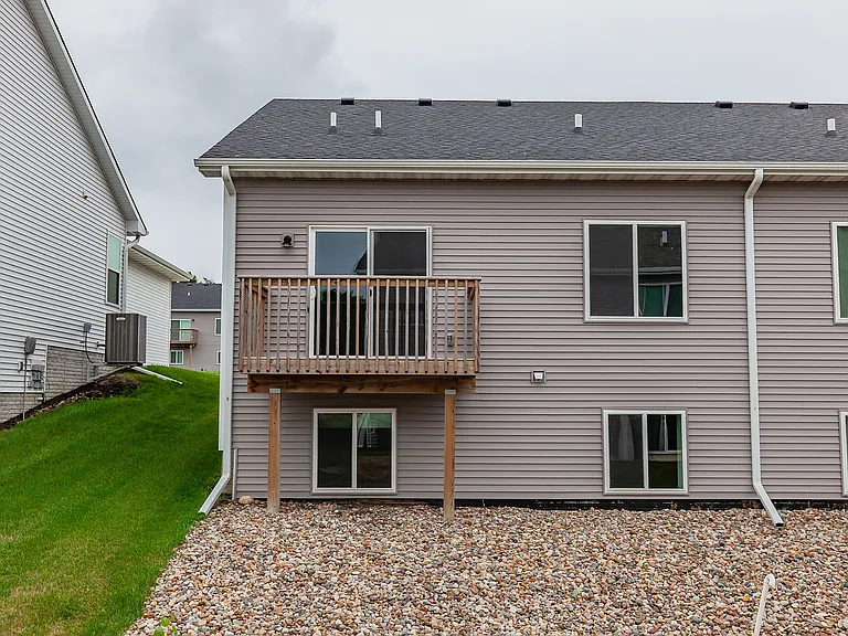 5638 Fernwood Dr — Photo 31