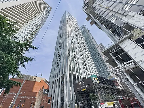 1 Yorkville Ave Photo 1