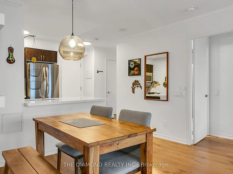 61 Heintzman St #1501 — Photo 17