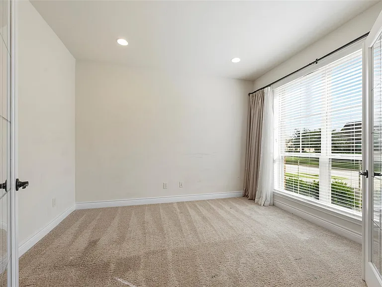20323 Mary Point Ln — Photo 11