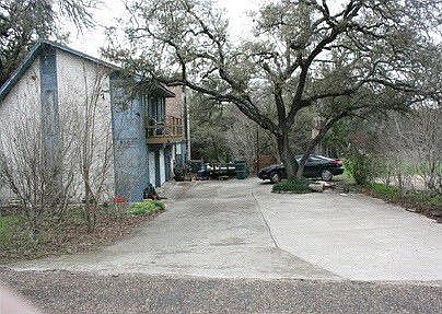 2nd image of 500 Blaylock Dr