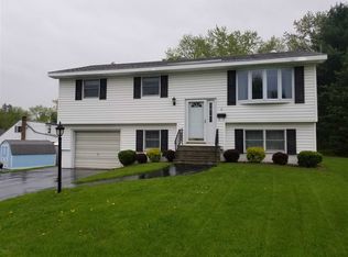 5 Whitney Rd, Latham, NY 12110