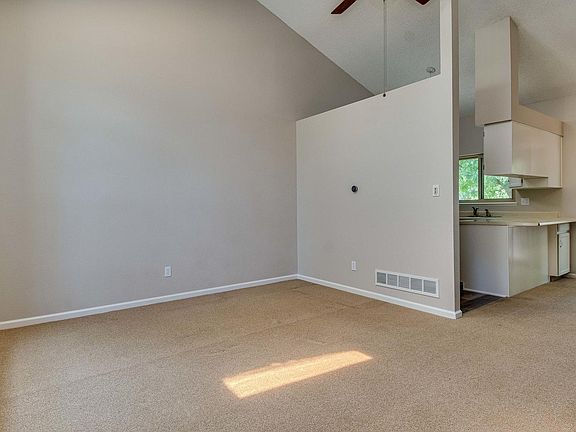 3rd image of 4385 Lisbon Ct