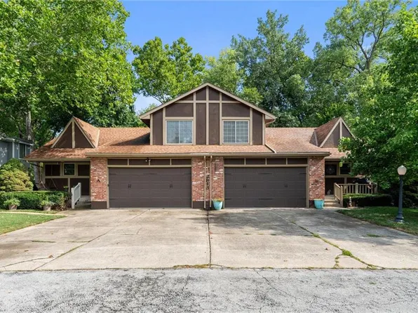 2813 S Chatelain Ct #A, Independence, MO 64057