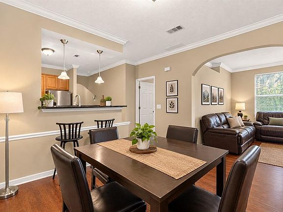 4th image of 1257 SW 9TH ROAD #208