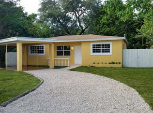 365 NE 163rd St, Miami, FL 33162