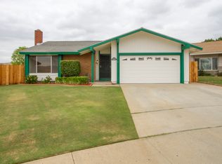 10320 Carreta Ct, Santee, CA 92071