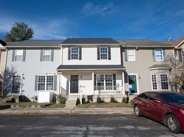 448 W Greens Branch Ln