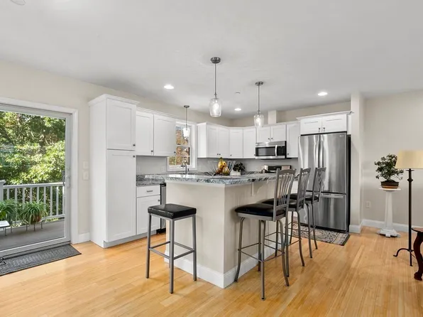 29 Deady Dr #29, East Weymouth, MA 02189