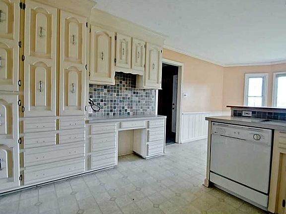 3rd image of 4617 Tony Lema Ln