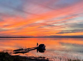 4098 Armitage Ave, Ottawa, ON K0A 1T0