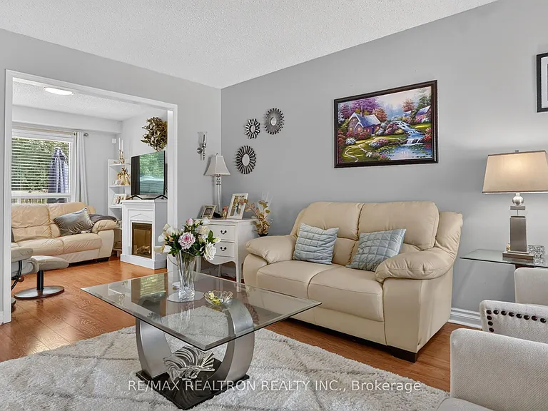 116 Andona Cres — Photo 12