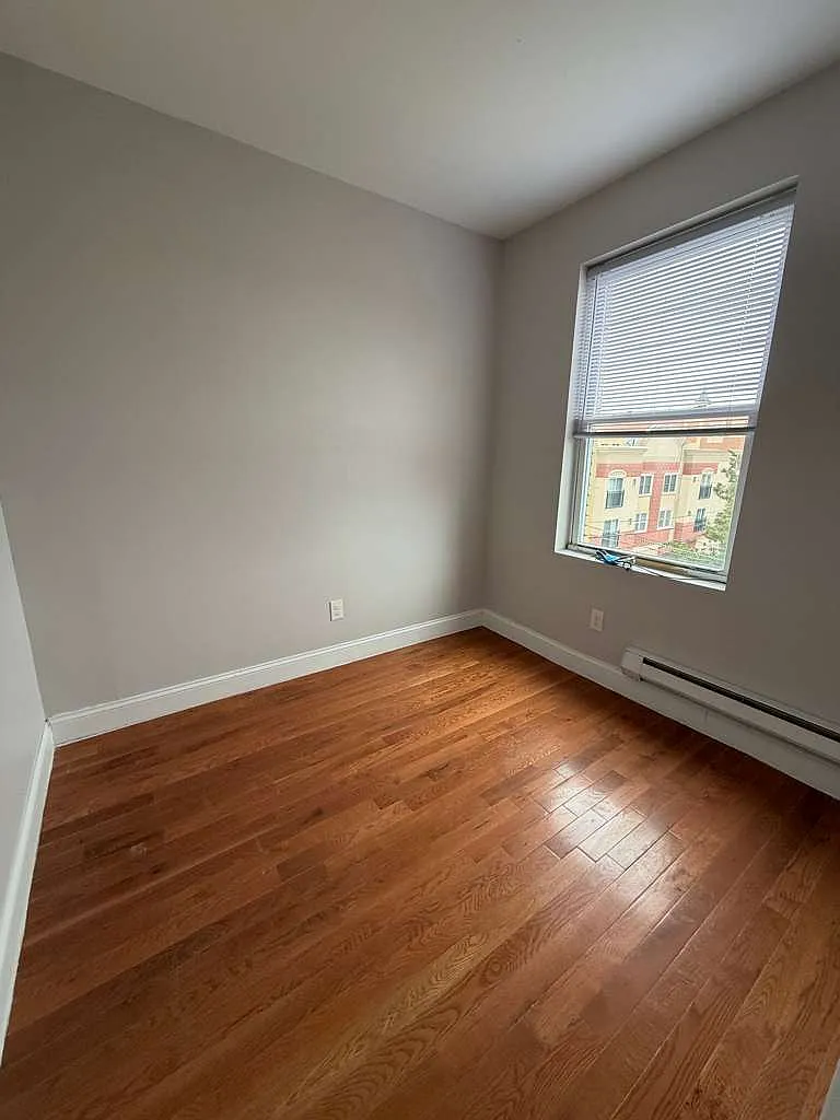 1 bed, $1,795 — Photo 4