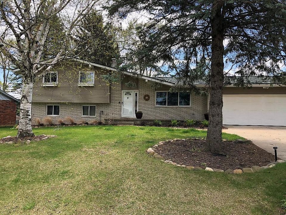 1st image of 8135 Kenwick Dr