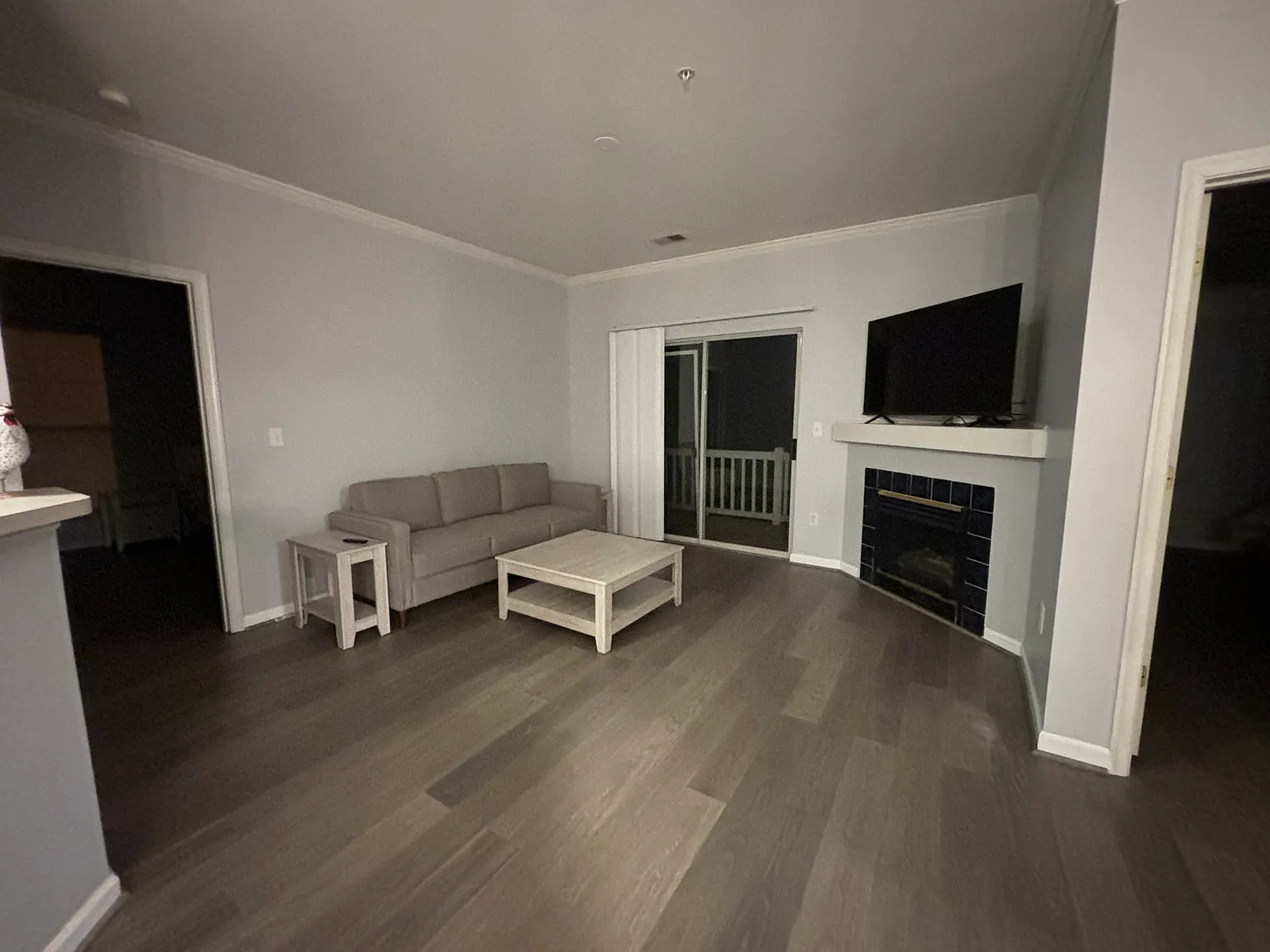 3 bed, 1152 sqft, $2,100 — Photo 4