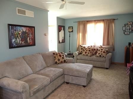 4th image of 100B Karen Dr