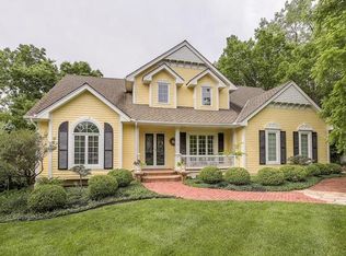22701 E Hampton Ct, Blue Springs, MO 64015