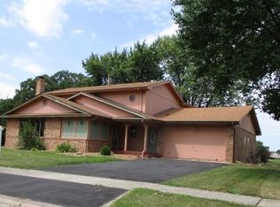 1900 E 173rd St, South Holland, IL 60473