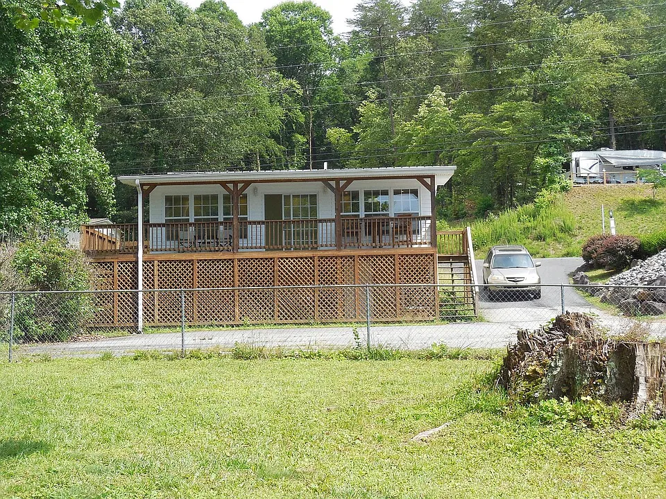 2334 Caroline Ln #175