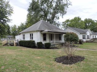 302 Vermont St, Westville, IL 61883