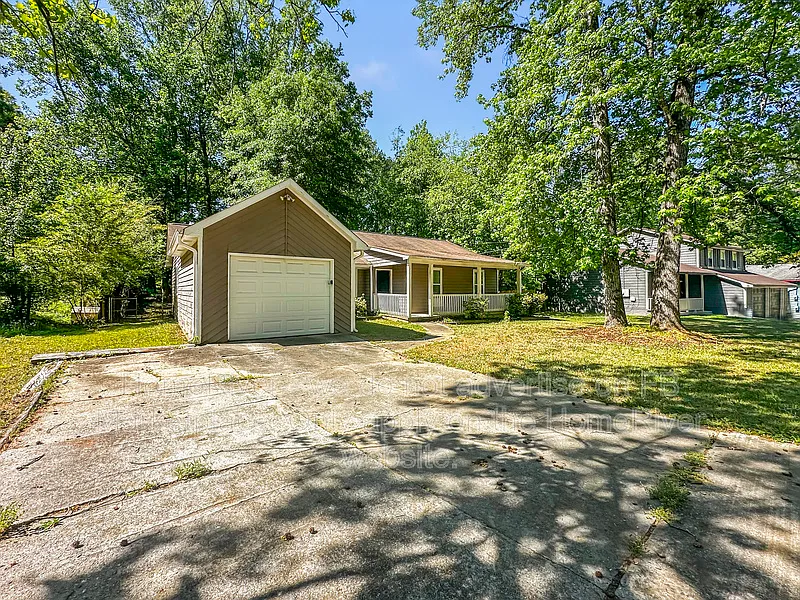 Building Photo - 672 Raven Ct