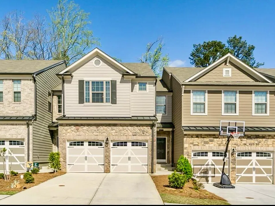 271 Stone Park Dr